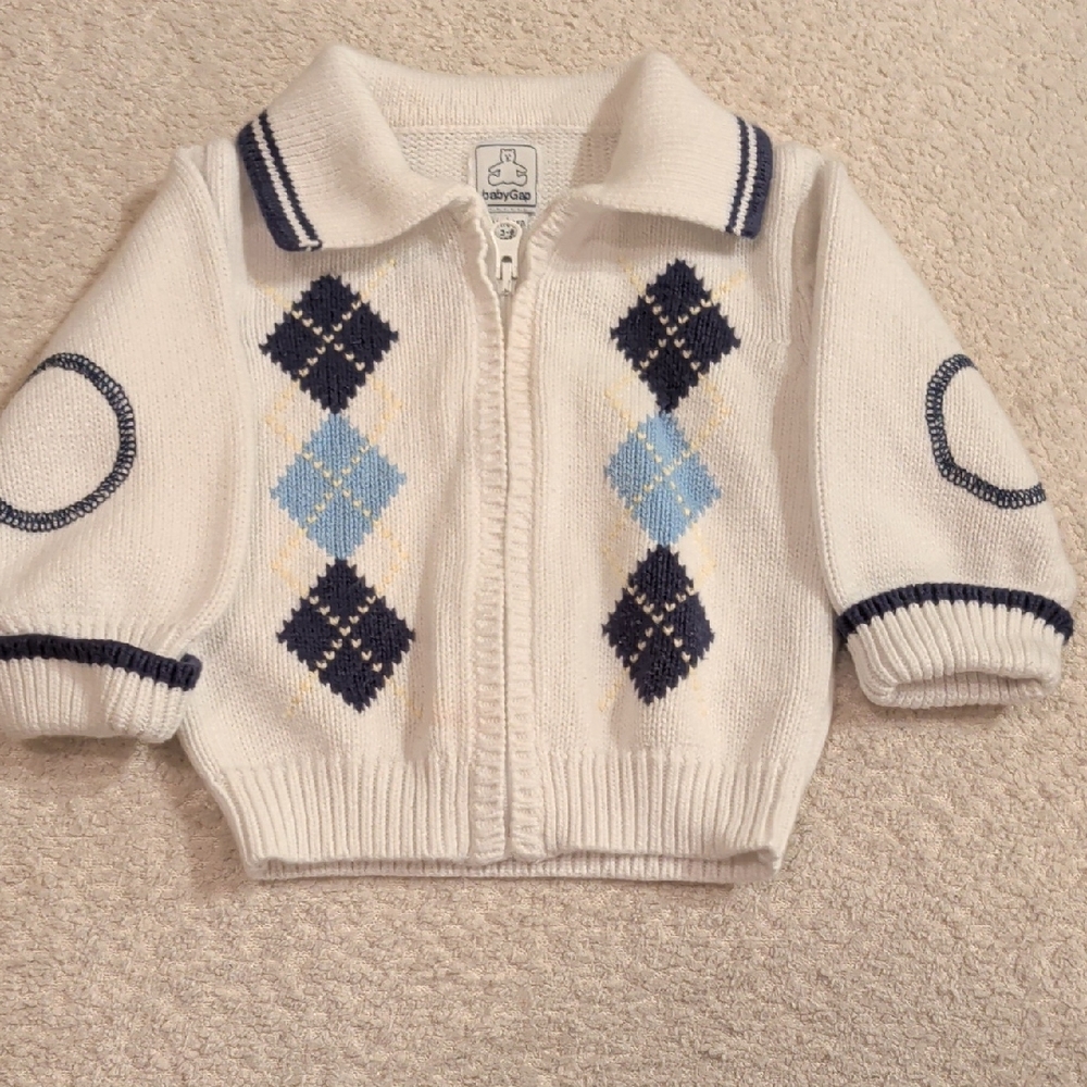 GAP White and Navy Argyle Knit Sweater Y2K Vintage